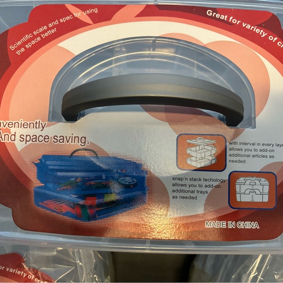 Plastic storage containers - Picture 3 of 4